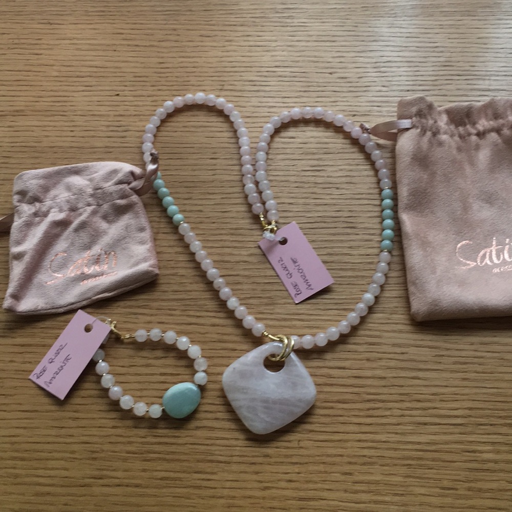 Semiprecious rose quartz necklace & bracelet.